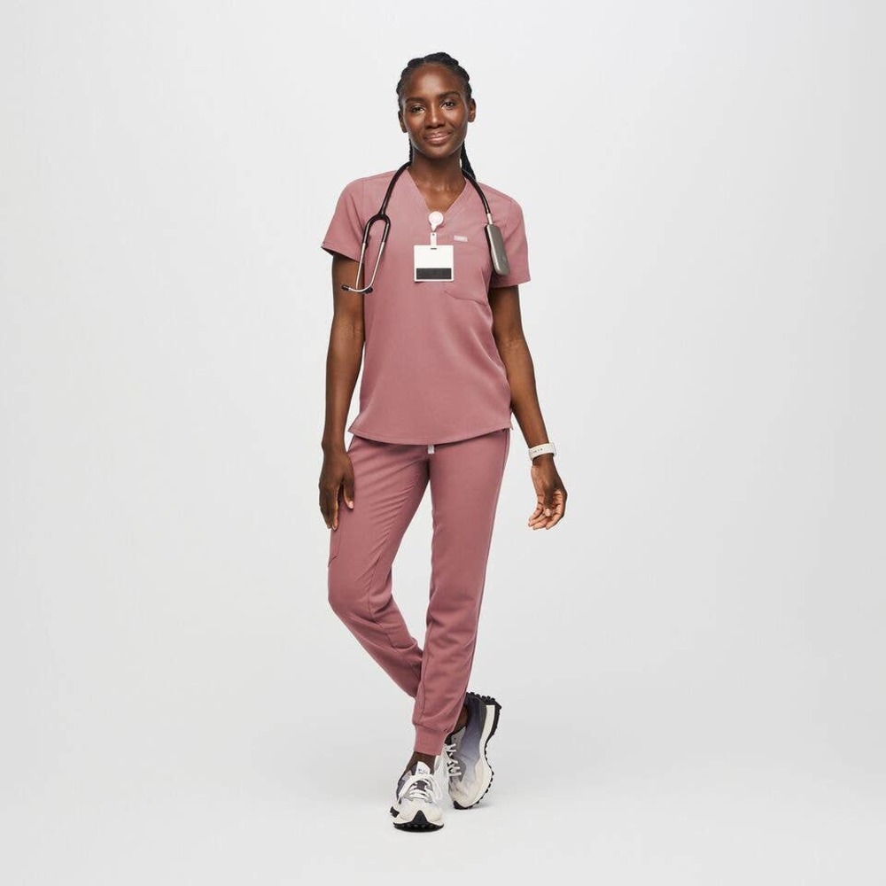 Medium - Mauve- FIGS Set - Catarina Top and 2.0 jogger